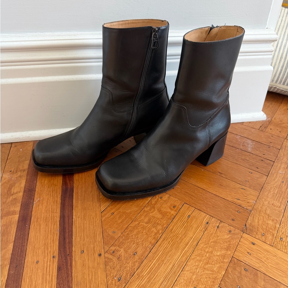 Labucq Black Leather Joan Boots